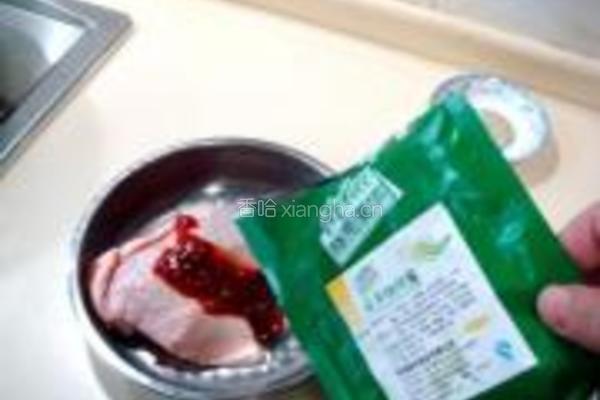 蒜香脆皮鸭腿的做法图解2