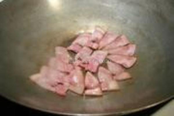 咸肉香菜豆腐汤的做法图解1