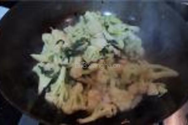 紫苏炒菜花的做法图解5