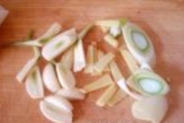 香菜炒豆腐的做法图解8