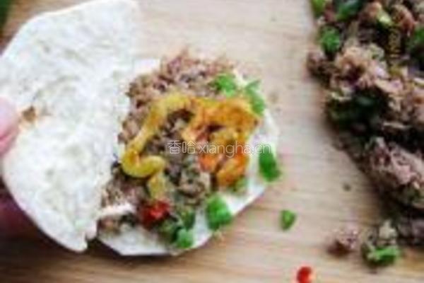 酱肉夹馍的做法图解6