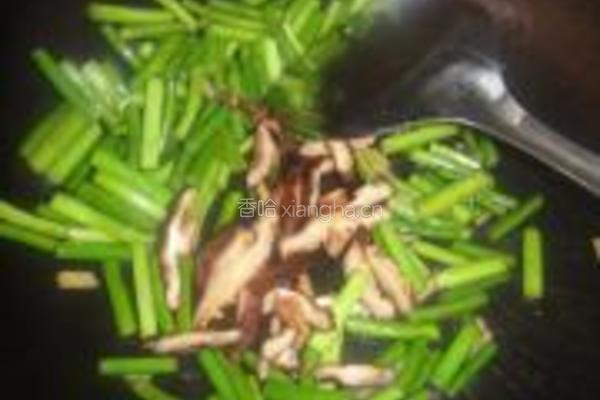 素炒蒜薹的做法图解5