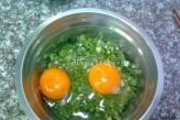 野葱蛋饼的做法图解3