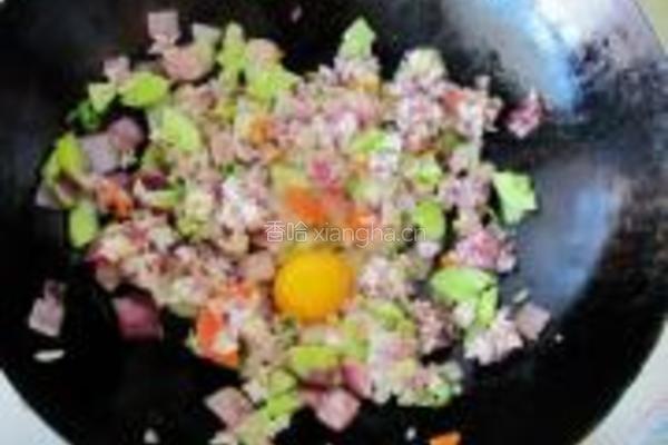 杂疏炒黑白米饭的做法图解7
