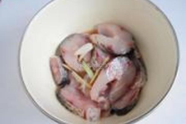 粉蒸草鱼的做法图解3
