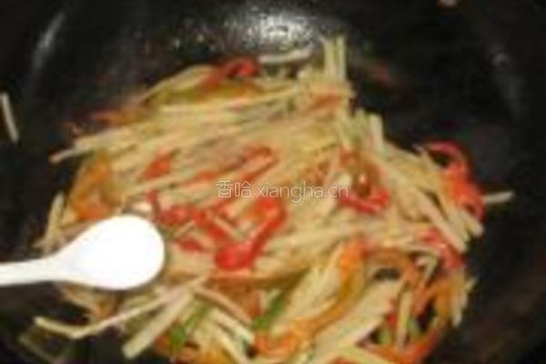 红椒丝炒土豆丝的做法图解5