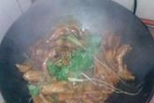 沙姜焖鸭掌鸭翅的做法图解8