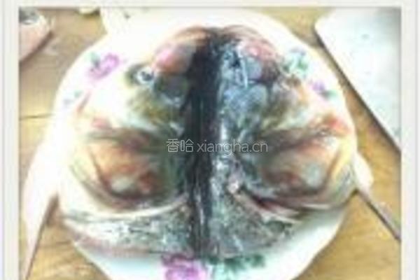 剁椒鱼头的做法图解3
