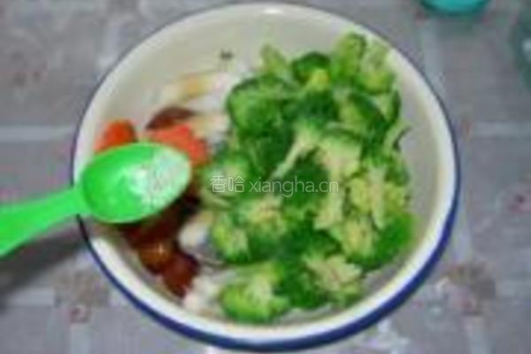 西兰花拌蘑菇的做法图解8