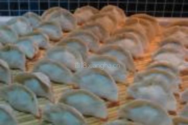 槐花猪肉水饺的做法图解12