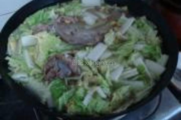 猪骨汤炖白菜海带的做法图解12