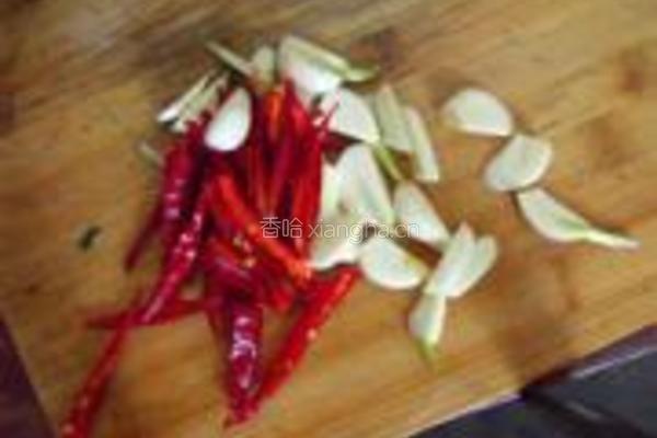 青菜炒豆皮丝的做法图解3