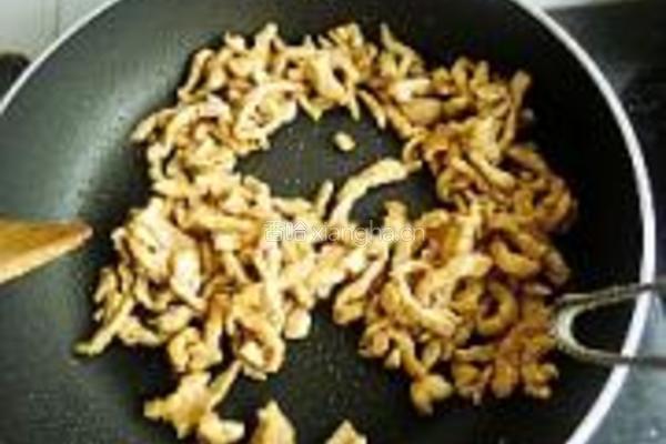 青椒炒肉丝的做法图解5