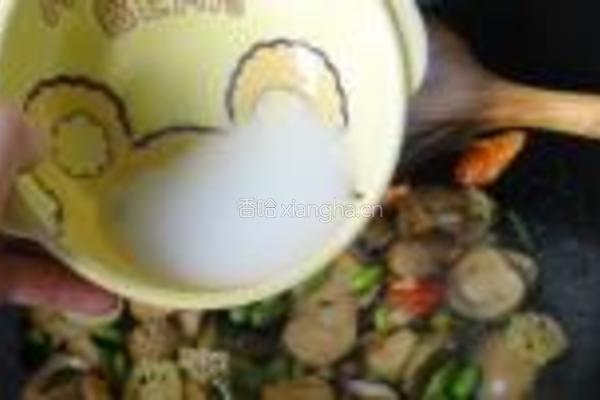 虾油草菇炒毛豆的做法图解13