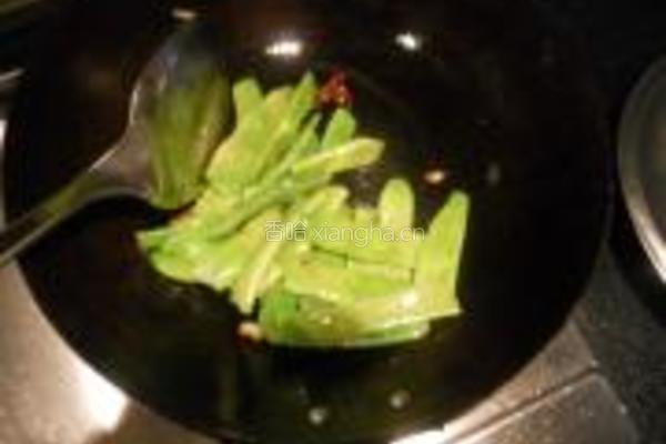 排骨炖豆角的做法图解6