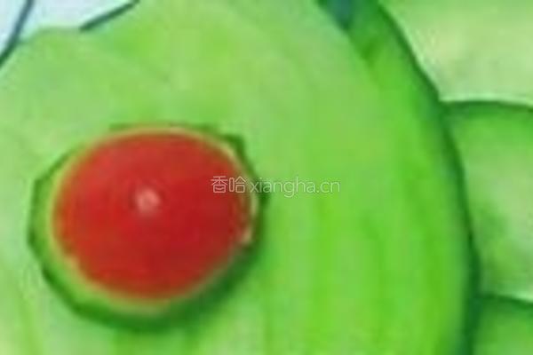 糖醋黄瓜河鲫鱼的做法图解9
