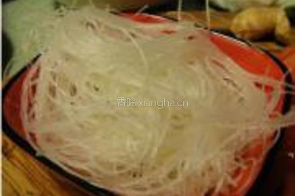 酸菜鸭血粉丝煲的做法图解3