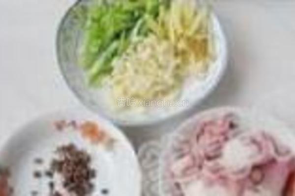 尖椒豆腐皮的做法图解3