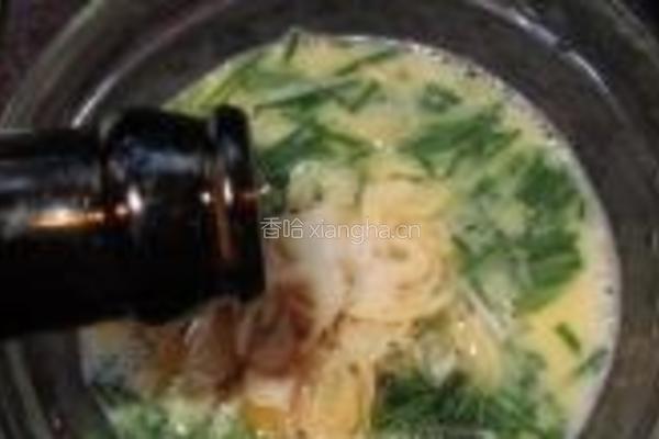 野葱虾皮炒蛋的做法图解5