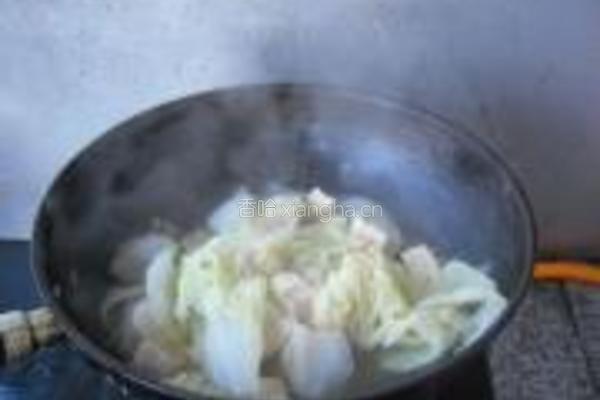 白菜炖冻豆腐的做法图解8