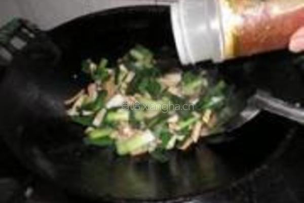 大蒜炒豆干的做法图解6