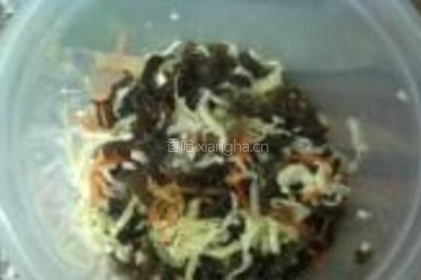 凉拌木耳菜心的做法图解6