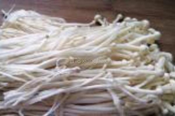 捞汁金针菇的做法图解1