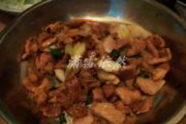 芹菜木耳炒肉的做法图解4