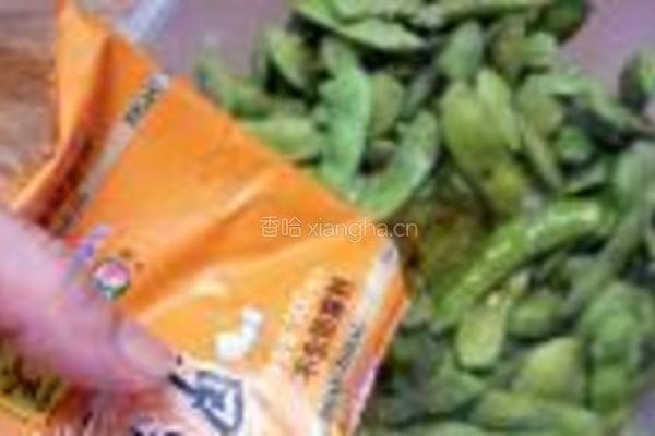 香糟毛豆菊花肫的做法图解4