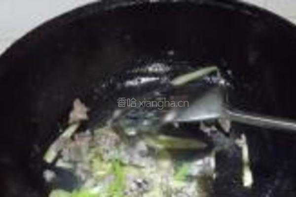口蘑白菜的做法图解5