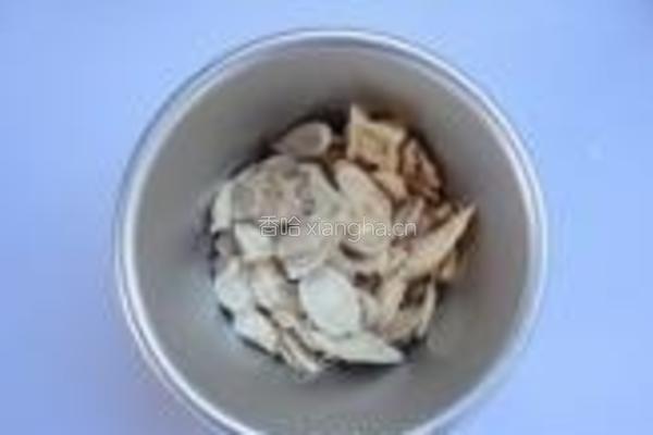 黄芪黄豆煲猪爪的做法图解6