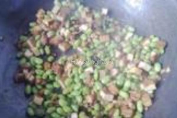 肉末香干炒毛豆的做法图解8