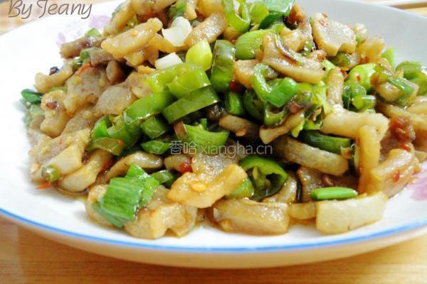 辣椒大蒜炒油渣