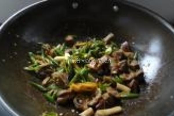 青椒炒鸭胗的做法图解5