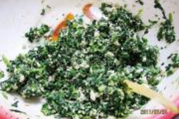 菠菜豆腐煎饺的做法图解4