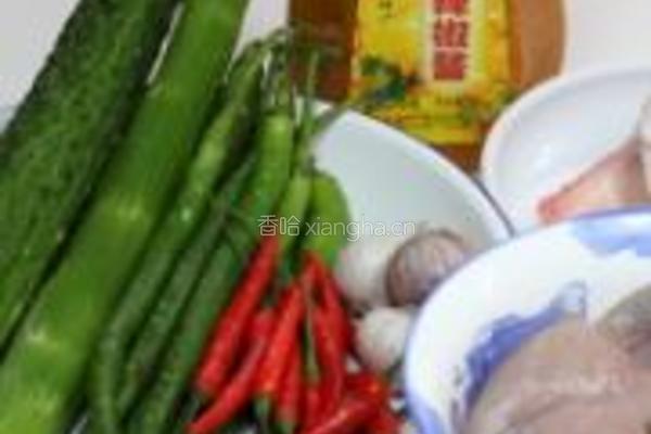 金汤豆腐鱼煲的做法图解2
