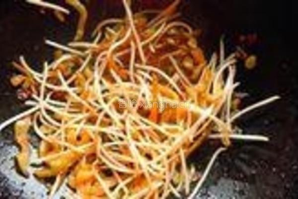 鱼香榨菜粉的做法图解4