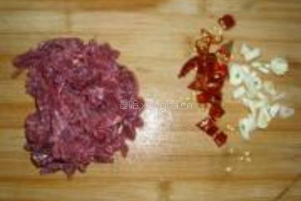 萝卜丝炒牛肉的做法图解2