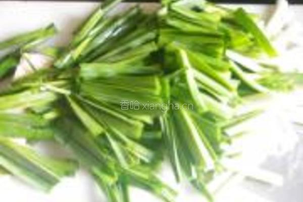 大蒜炒肉片的做法图解3