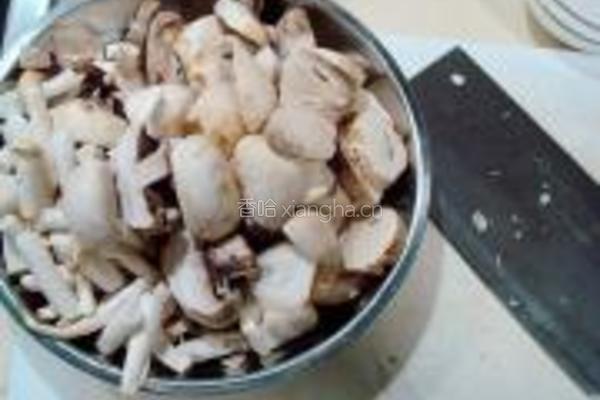 杂菇烩玉子豆腐的做法图解2