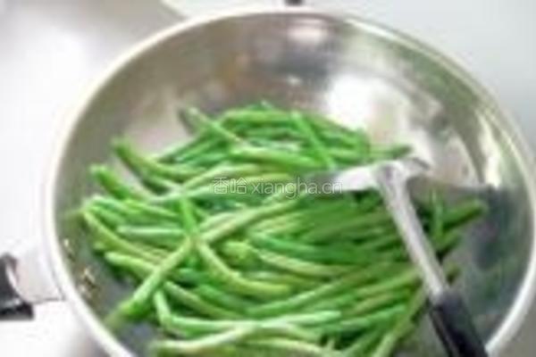蒜蓉四季豆的做法图解3
