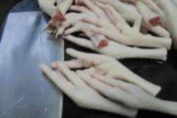 番茄黄豆炖凤爪的做法图解2
