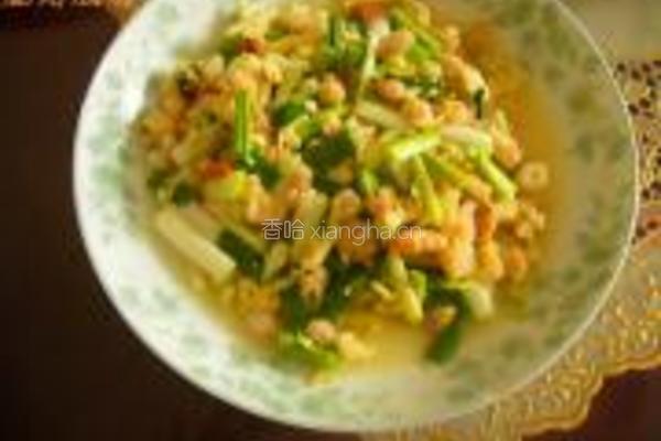 蒜苗虾仁的做法图解3