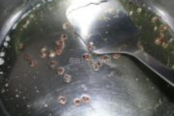 荠菜海米饺子的做法图解7