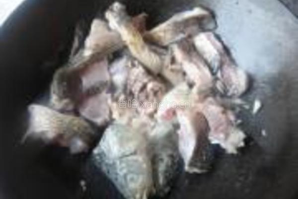 红烧草鱼豆腐的做法图解6