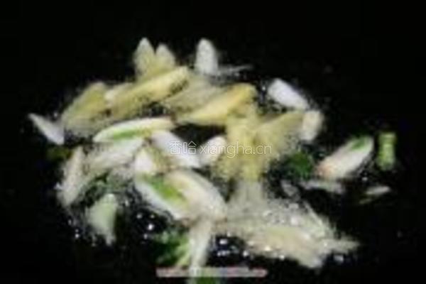 芥菜炒酿猪皮的做法图解5