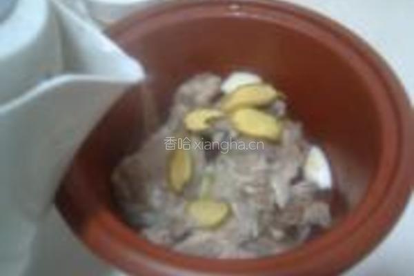 猪骨萝卜汤的做法图解4