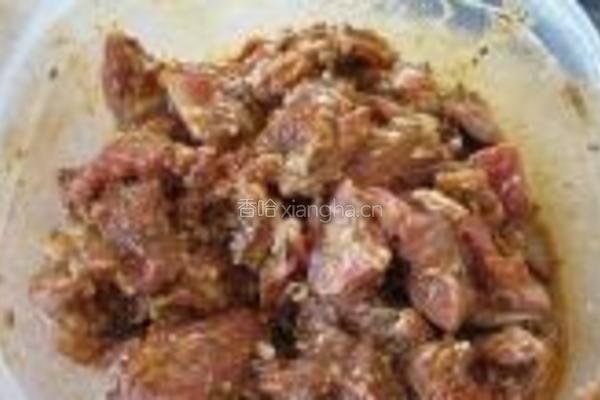 烤孜然羊肉串的做法图解5