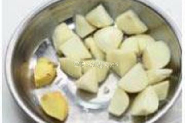 干豇豆芋儿烧排骨的做法图解4