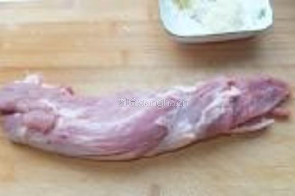 糖醋里脊的做法图解1